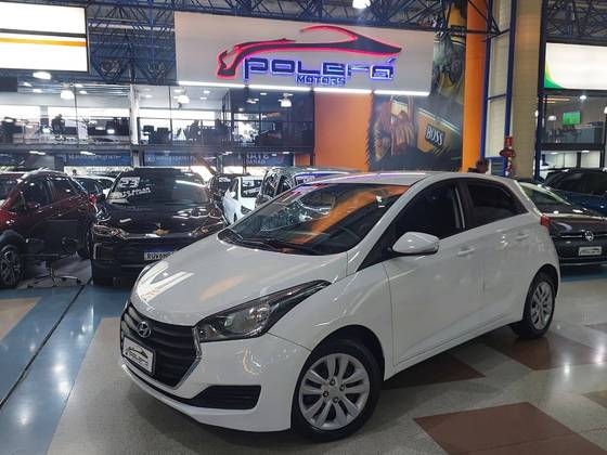 HYUNDAI HB20 1.6 COMFORT PLUS 16V FLEX 4P AUTOMÁTICO HYUNDAI HB20 1.6 COMFORT PLUS 16V FLEX 4P AUTOMÁTICO
